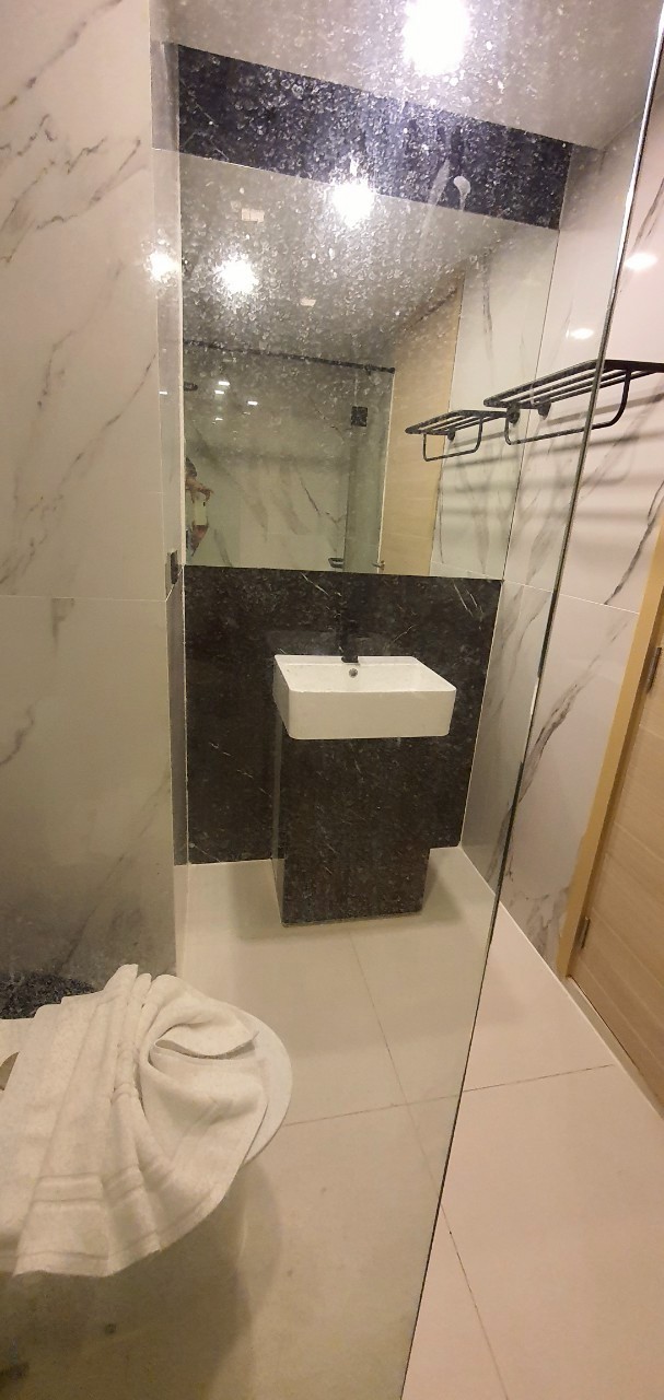 Utopia Karon 28